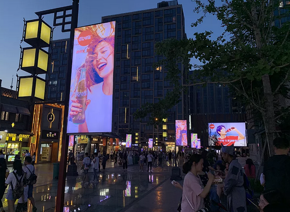 Outdoor Fixed Led billboard